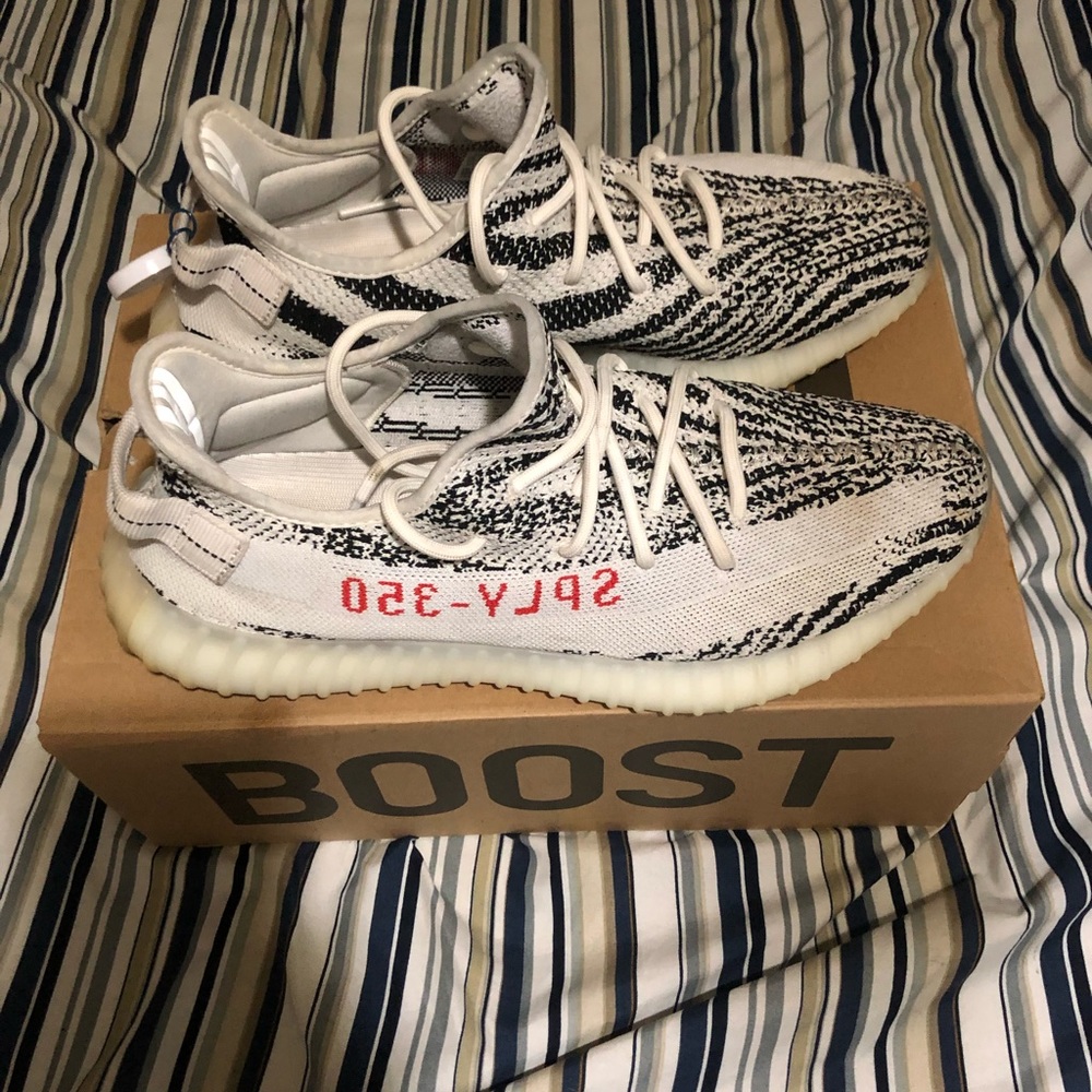 Yeezy Boost 350 V2